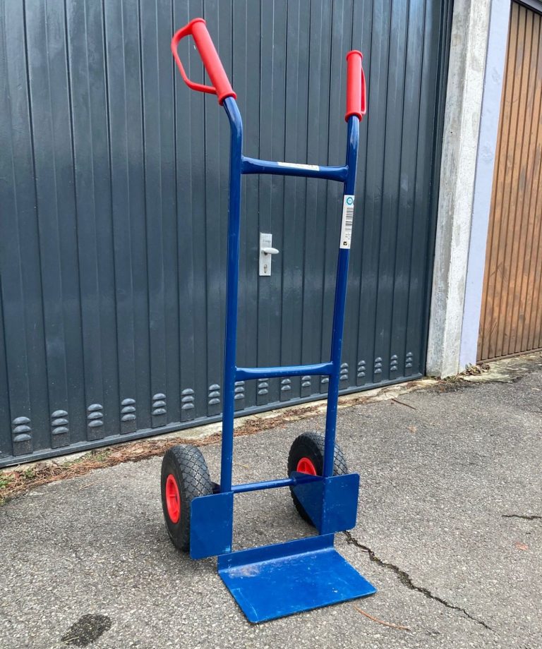 PKW Anhänger mit Abdeckplane 600kg Gesamtgewicht zur Miete bei A-Z Verleih