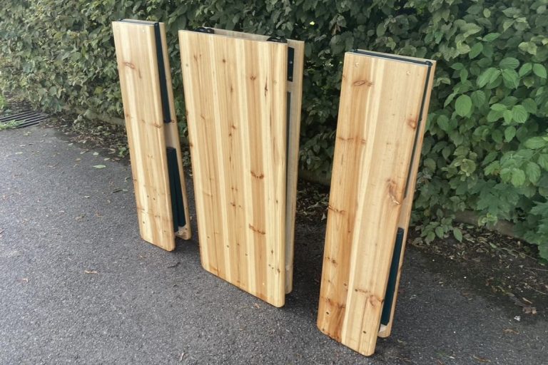 Klappbare Bierzeltgarnitur 220 cm zur Miete bei A-Z Verleih